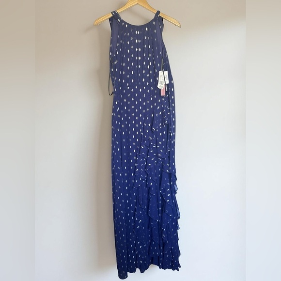 Betsy & Adam Petite Printed Ruffled Halter Gown sz 2 - Picture 2 of 11